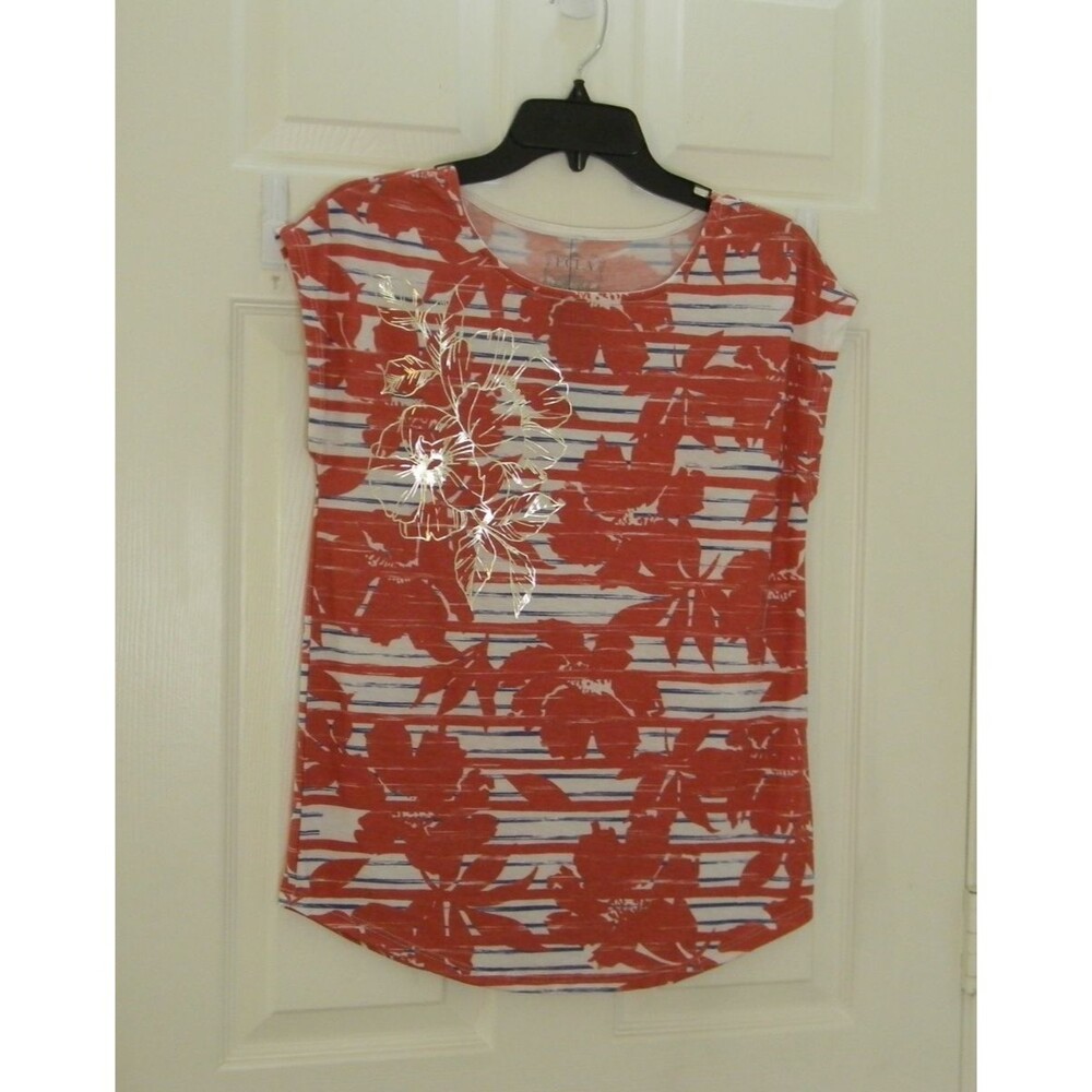 ECLA Red White Blue Patriotic Shirt Floral Print Drop Shoulder NWT